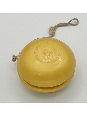Rare Vintage Duncan Gold Award Yoyo Toy Collector's Item